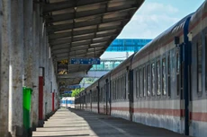 Hà Nội mở cửa đón đoàn tàu khách đầu tiên đến từ Hải Phòng