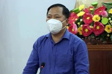 Giám đốc Sở đi chơi golf bị đình chỉ công tác 30 ngày