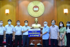 Cán bộ công nhân viên EVNNPT ủng hộ 3 tỷ đồng vào Quỹ vắc xin phòng, chống COVID-19