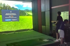 Cơ sở Golfzon The Garden vẫn hoạt động kinh doanh trong thời gian giãn cách xã hội (Ảnh: Công an Hà Nội).
