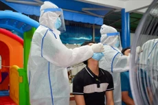 Thủ tướng Chính phủ Phạm Minh Chính chỉ đạo, thần tốc xét nghiệm diện rộng toàn TP.HCM trong thời gian giãn cách xã hội để phát hiện sớm nhất các trường hợp F0