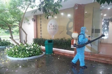 BRG golf thực hiện phun khử khuẩn.