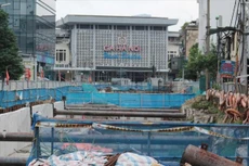 Ga ngầm S12 trước ga Trần Hưng Đạo thi công dở dang