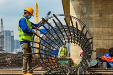 Công trường hơn 2.500 tỷ bắc qua sông Hồng