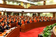 Bế mạc Hội nghị Trung ương 15