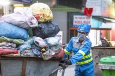 Trung bình mỗi ngày Hà Nội phát sinh khoảng 7.500 tấn rác thải sinh hoạt
