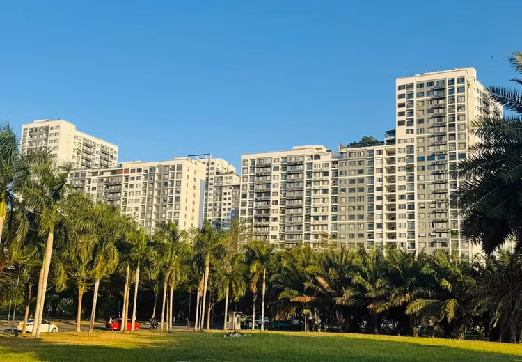 Một số quy định tại Thông tư 39/2016/TT-NHNN đang bị cho là không còn phù hợp thực tiễn, đặc biệt là với lĩnh vực bất động sản. Ảnh: Bảo Tín