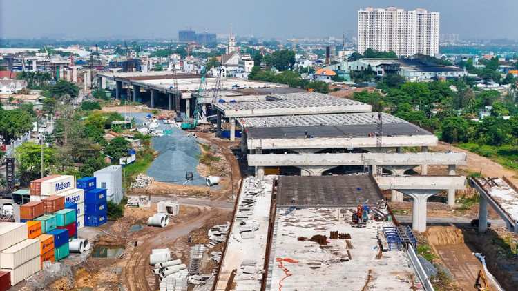 Cùng với metro, mô hình phát triển đô thị gắn với giao thông công cộng (TOD) đang được đặt ra như một hướng đi tất yếu trong quy hoạch Hà Nội. Ảnh: Internet