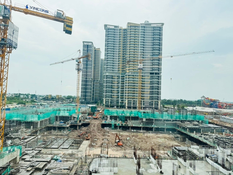 HoREA nhận định, việc Quốc hội sớm thông qua Nghị quyết này, cùng với các đề xuất bổ sung nêu trên, sẽ giúp tháo gỡ hàng loạt điểm nghẽn trong tổ chức thi hành Luật Đất đai 2024. Ảnh: Bảo An