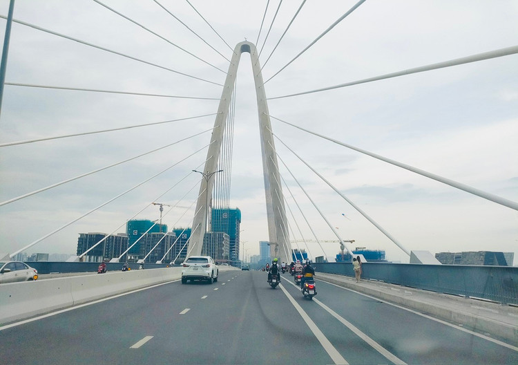Cầu Thủ Thiêm 2 nằm trong danh sách dự án BT bị rà soát lại giá trị quỹ đất đối ứng để thanh toán cho nhà đầu tư. Ảnh: Gia An