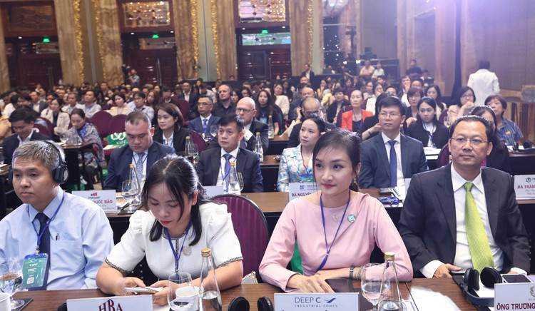 Theo các chuyên gia, sau gần hai thập kỷ phát triển mạnh mẽ, bất động sản công nghiệp Việt Nam đang bước vào chu kỳ tăng trưởng mới. Ảnh: Lê Toàn