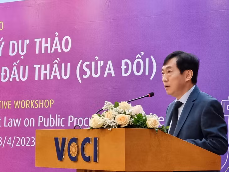 Cục trưởng Cục Quản lý đấu thầu Trần Hào Hùng chia sẻ mục tiêu nghiên cứu, xây dựng Dự thảo Luật Đấu thầu (sửa đổi) tại Hội thảo