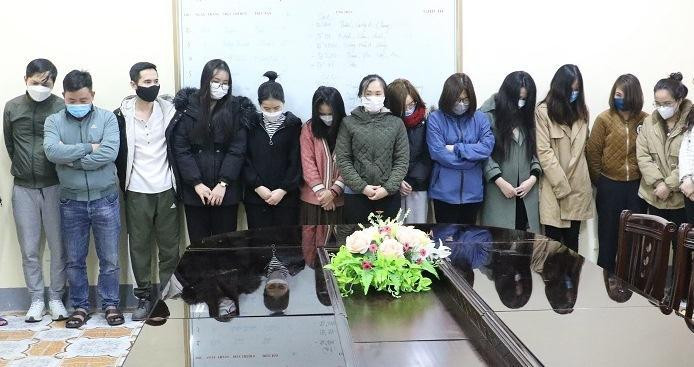 Các nghi can tại điểm giao dịch ở Nghệ An