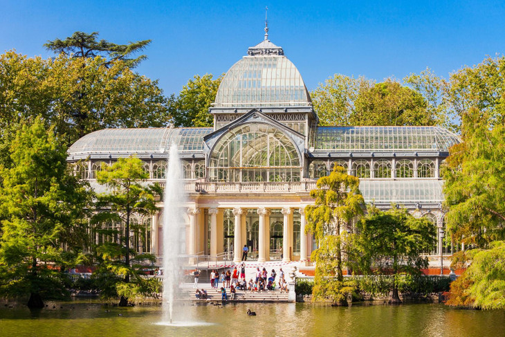 Vẻ đẹp lung linh của Cung điện pha lê Palacio de Cristal, Tây Ban Nha