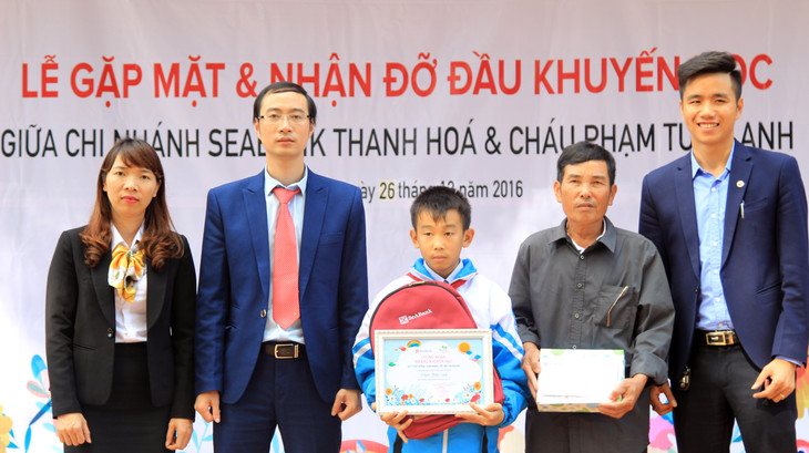 Quỹ khuyến học Ươm mầm Ước mơ của Ngân hàng đã và đang nâng bước hơn 200 em học sinh nghèo hiếu học vươn tới ước mơ, trở thành công dân có ích cho xã hội