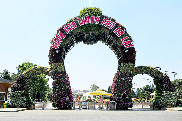 Vườn hoa thành phố Đà Lạt nằm ở số 2, đường Trần Nhân Tông Vườn hoa thành phố Đà Lạt nằm ở số 2, đường Trần Nhân Tông