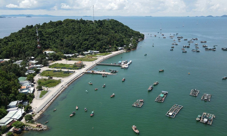 Toàn cảnh xã đảo Tiên Hải