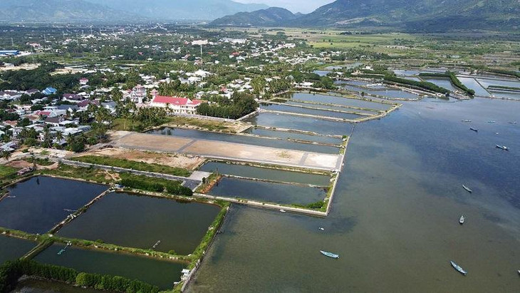 Nhiều khu đất ở huyện Cam Lâm, tỉnh Khánh Hòa bị chuyển đổi mục đích sử dụng trái quy định. Ảnh minh họa