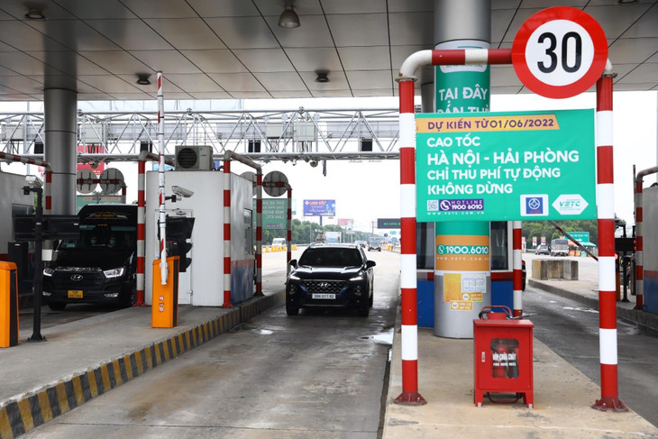 Đối với trường hợp chủ tài khoản phản ánh bị trừ tiền 2 lần, nguyên nhân ban đầu xác định nằm trong tình huống do hệ thống đọc chéo làn