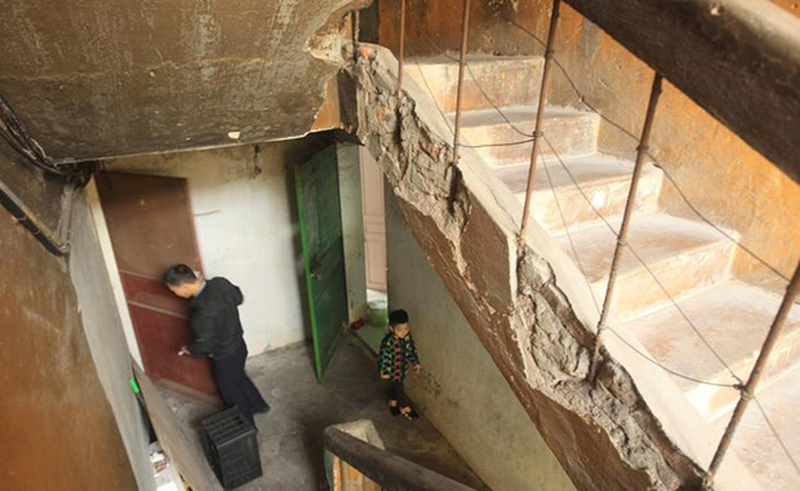 Nhiều chung cư cũ đã xuống cấp nghiêm trọng