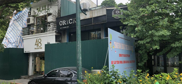 8 chủ sử dụng không thống nhất với phương án bồi thường hỗ trợ tái định cư... không chấp hành di chuyển. 8 chủ sử dụng không thống nhất với phương án bồi thường hỗ trợ tái định cư... không chấp hành di chuyển.