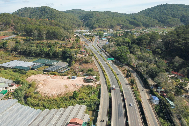 Khu vực gần chân đèo Prenn thuộc điểm đầu dự án