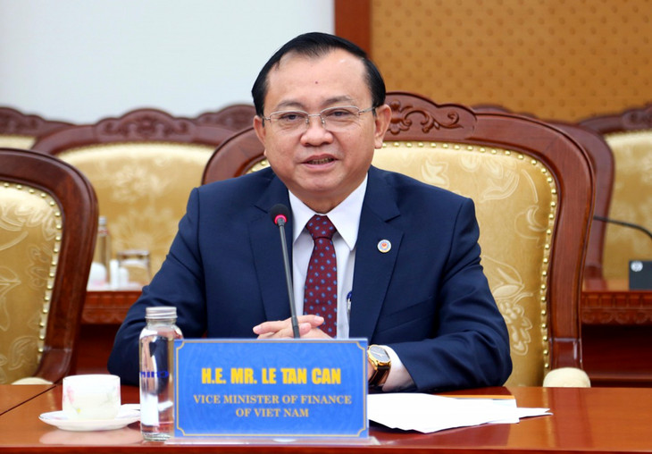 Thứ trưởng Bộ Tài chính Lê Tấn Cận