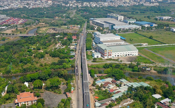 Nhánh cầu Tăng Long thông xe