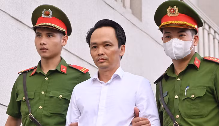 Trịnh Văn Quyết sau khi nghe tuyên án tại phiên tòa sơ thẩm