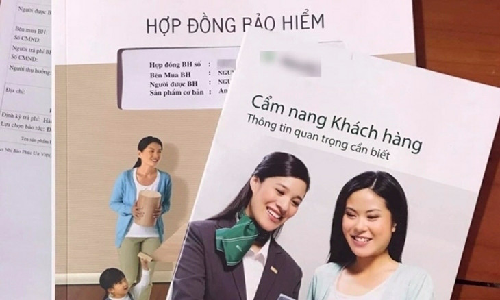 Một hợp đồng bảo hiểm được bán qua kênh ngân hàng Một hợp đồng bảo hiểm được bán qua kênh ngân hàng