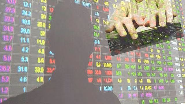 VN-Index mất mốc 1.100 điểm VN-Index mất mốc 1.100 điểm