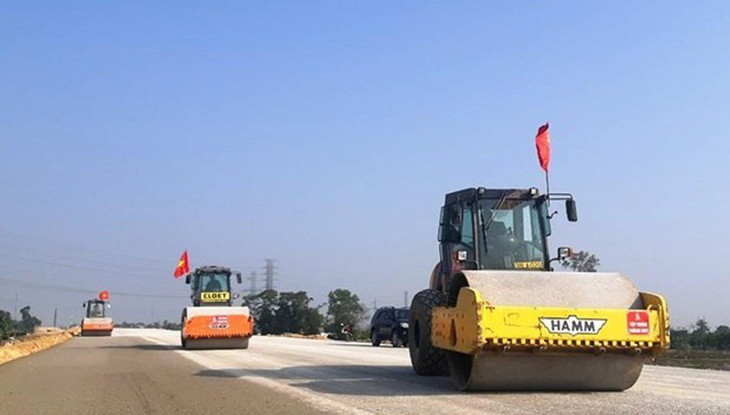 Nhà thầu tham gia thi công đoạn tuyến của dự án cao tốc Bắc - Nam