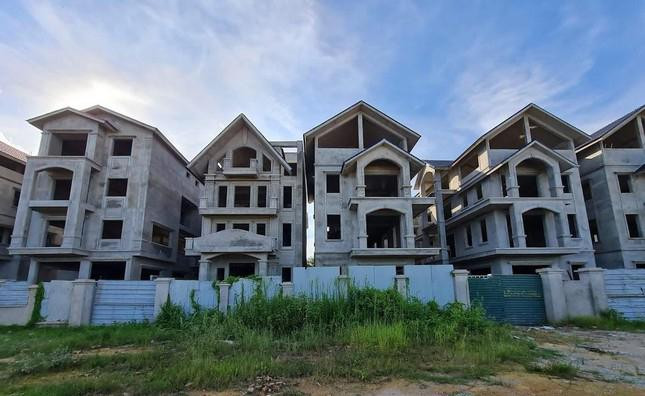 Đồng thời, căn cứ vào kết quả kiểm điểm, UBND TP. Hà Nội đề xuất hình thức kỷ luật, đảm bảo phù hợp với quy định pháp luật và tình hình thực tiễn địa phương, báo cáo Thủ tướng kết quả thực hiện trước ngày 30/6/2021.