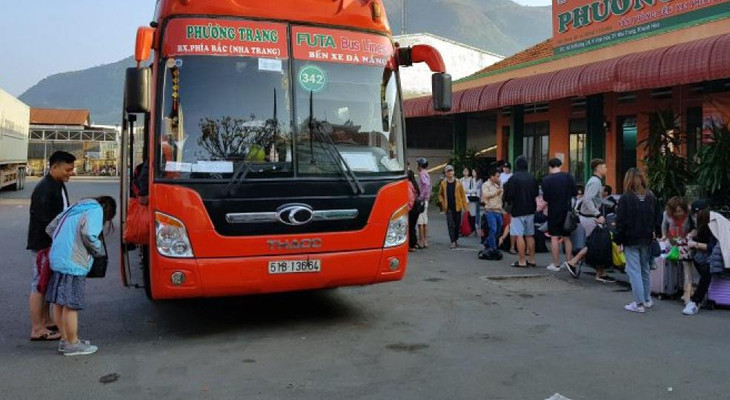 Một tuyến xe khách Nha Trang- Đà Nẵng Một tuyến xe khách Nha Trang- Đà Nẵng