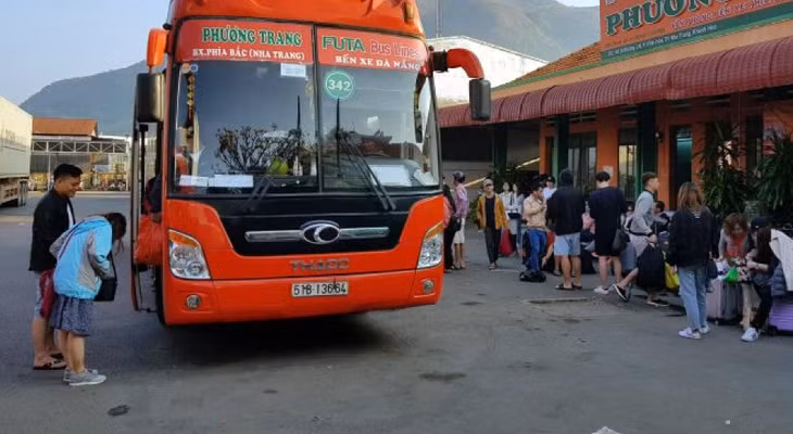 Một tuyến xe khách Nha Trang- Đà Nẵng