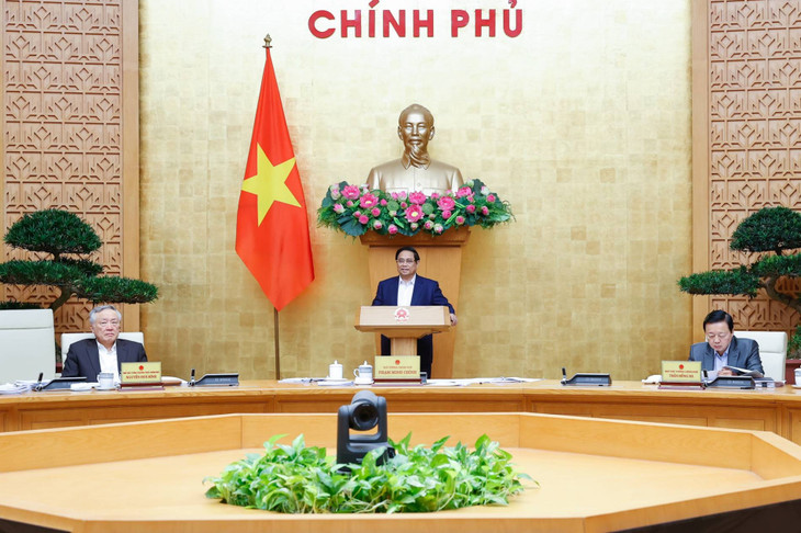 Dự kiến tổ chức bộ máy của Chính phủ khóa XV và khóa XVI (nhiệm kỳ 2026-2031) được tinh gọn gồm 13 bộ, 4 cơ quan ngang bộ và 4 cơ quan thuộc Chính phủ