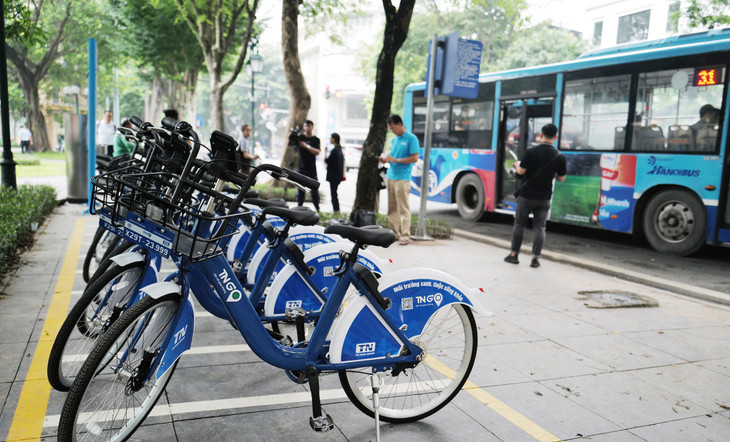 Sở GTVT Hà Nội tổ chức lại giao thông nhằm phục vụ người dân di chuyển bằng xe đạp. Ảnh minh hoạ.