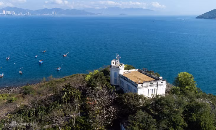 Một căn biệt thự tại khu di tích Lầu Bảo Đại, TP Nha Trang