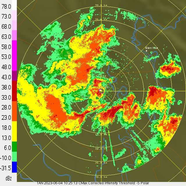 Sản phẩm Radar CMAX thể hiện độ phản hồi cực đại của khối mây CB (vũ tích) tại khu vực sân bay Tân Sơn Nhất Sản phẩm Radar CMAX thể hiện độ phản hồi cực đại của khối mây CB (vũ tích) tại khu vực sân bay Tân Sơn Nhất