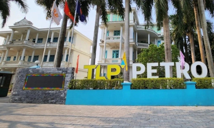 Công ty TNHH Trung Linh Phát do ông Trần Văn Dân làm Chủ tịch HĐQT