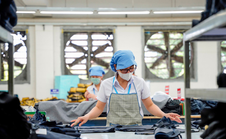 Công nhân làm việc tại Công ty cổ phần Dệt may 29/3, Đà Nẵng Công nhân làm việc tại Công ty cổ phần Dệt may 29/3, Đà Nẵng