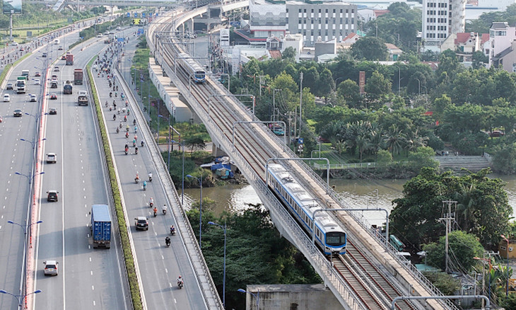 Tuyến metro số 1 tại TP.HCM dự kiến khai thác vận hành từ 22/12 Tuyến metro số 1 tại TP.HCM dự kiến khai thác vận hành từ 22/12