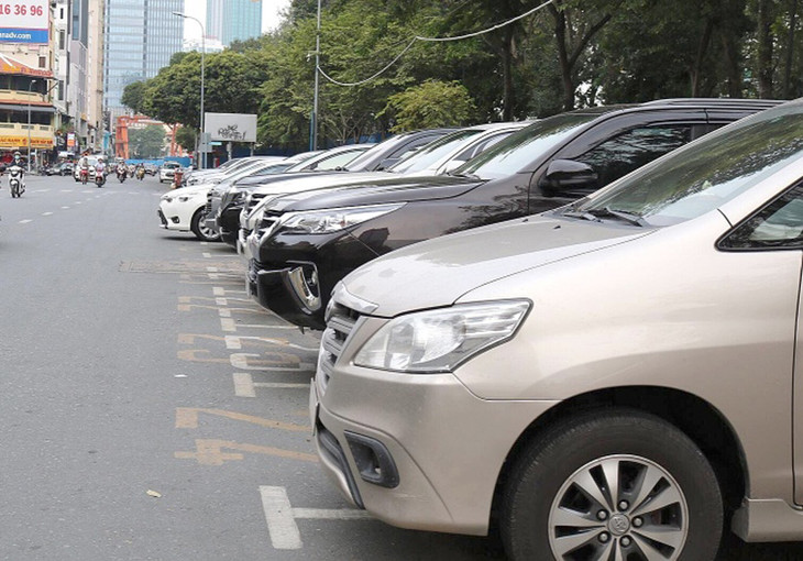 Đường Lê Lai, một trong các tuyến chuẩn bị thu phí đỗ xe bằng công nghệ mới Đường Lê Lai, một trong các tuyến chuẩn bị thu phí đỗ xe bằng công nghệ mới