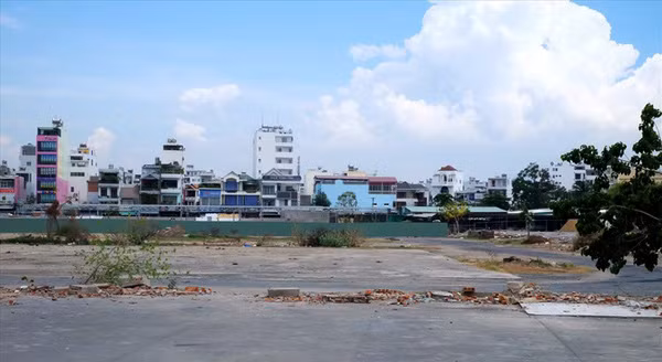 Hiện trạng khu đất kho cảng Bình Tân