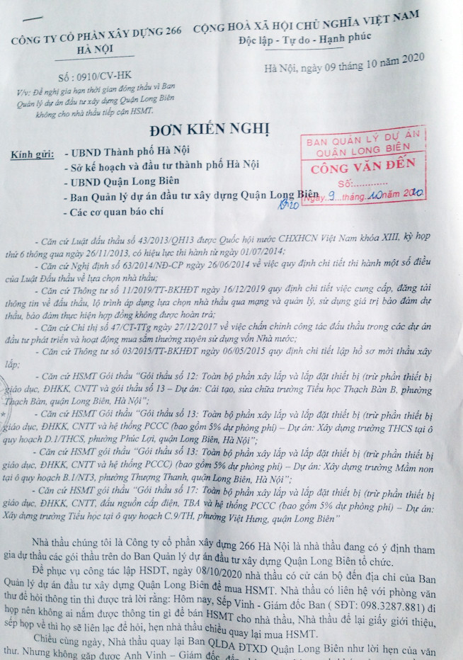 Nhà thầu có nộp trực tiếp đơn kiến nghị cho văn thư Ban QLDA đầu tư xây dựng quận Long Biên (có dấu đóng xác nhận công văn đến của Ban). Ảnh: Nhà thầu cung cấp