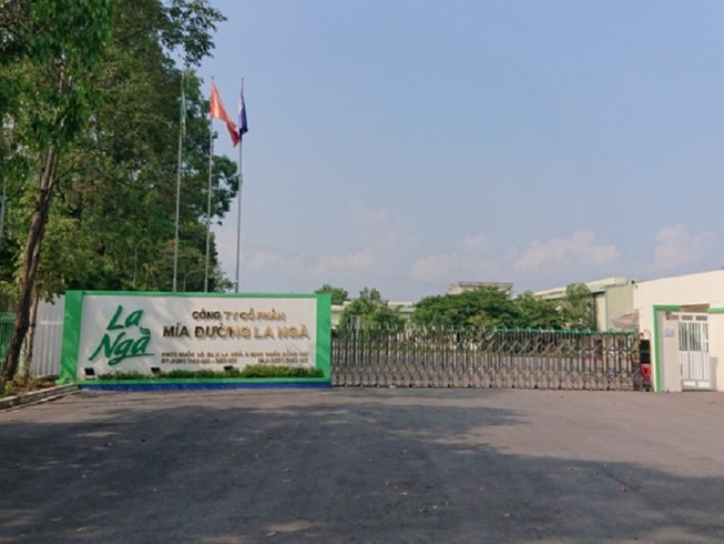 Công ty Mía đường La Ngà bị phạt hơn 4 tỷ đồng và đình chỉ hoạt động 9 tháng về các hành vi gây ô nhiễm môi trường