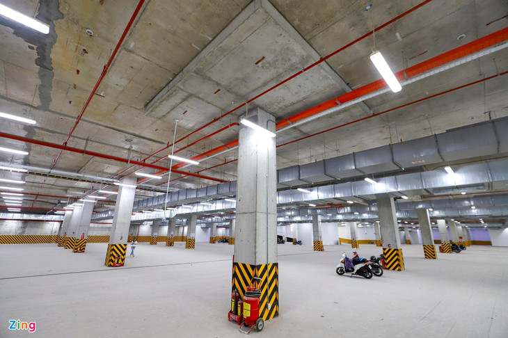 2 tầng hầm giữ xe của Bến xe Miền Đông mới có cùng diện tích 11.700 m2.