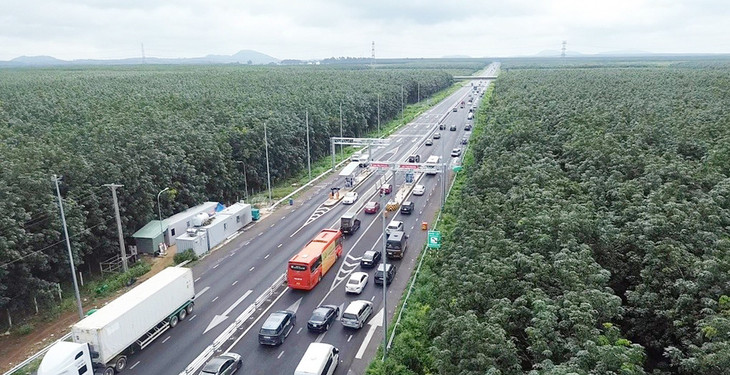 Đoạn qua trạm thu phí cuối tuyến cao tốc Phan Thiết - Dầu Giây thuộc địa phận Đồng Nai Đoạn qua trạm thu phí cuối tuyến cao tốc Phan Thiết - Dầu Giây thuộc địa phận Đồng Nai