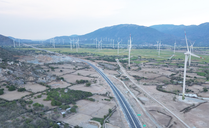 Tuyến cao tốc Cam Lâm - Vĩnh Hảo sẽ vận hành vào ngày 28/4