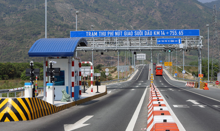 Cao tốc Nha Trang - Cam Lâm sắp vận hành thu phí từ ngày 26/4